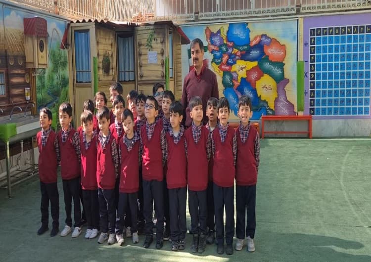 دبستان دانش یگانه